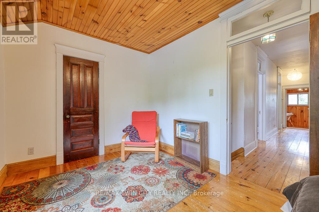 253 Peel Street, Wilmot, Ontario  N3A 1E8 - Photo 21 - X12180631