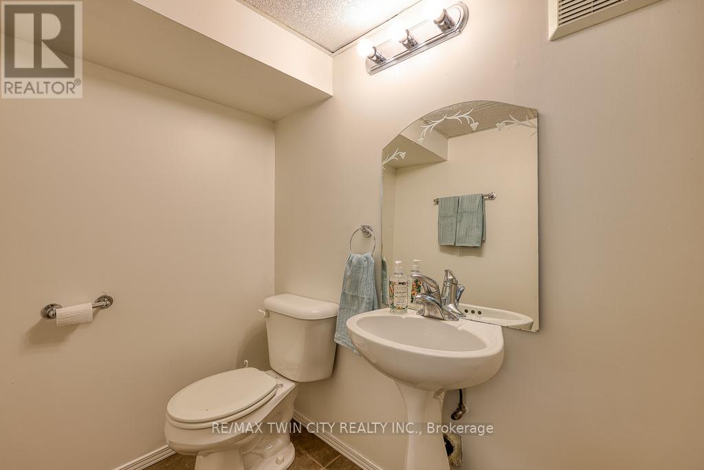 253 Peel Street, Wilmot, Ontario  N3A 1E8 - Photo 37 - X12180631