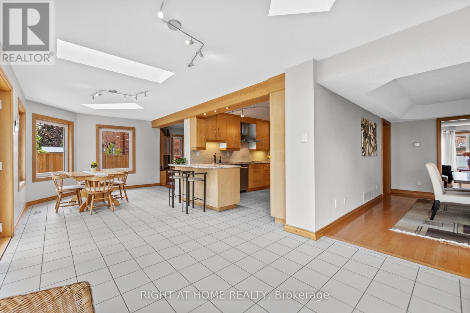 59 Hilborn Avenue, Cambridge, Ontario  N1T 1M8 - Photo 10 - X12180632
