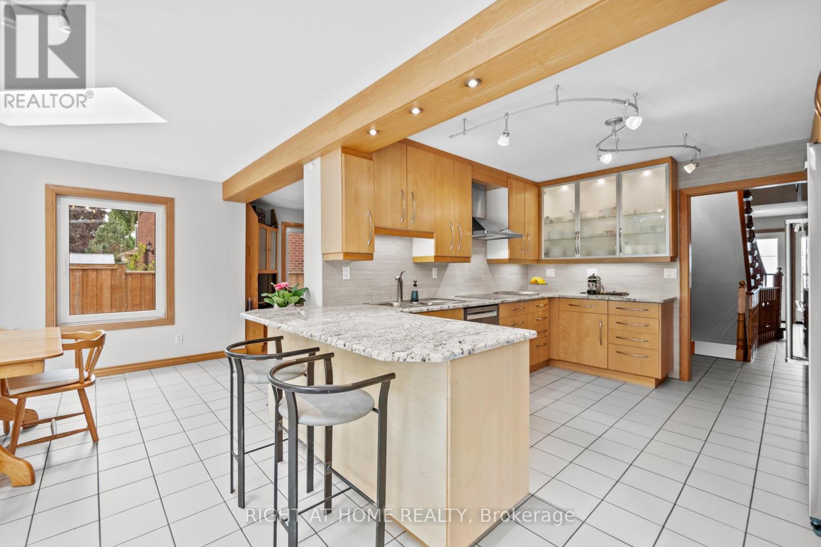 59 Hilborn Avenue, Cambridge, Ontario  N1T 1M8 - Photo 14 - X12180632