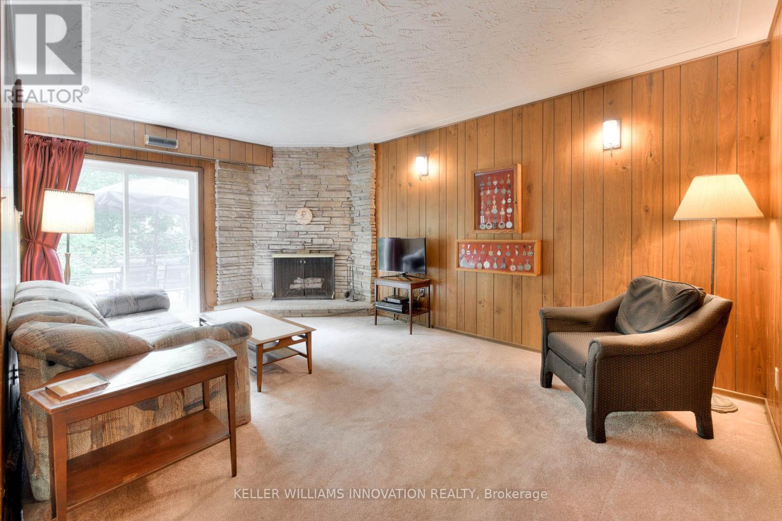 361 Coleridge Place, Waterloo, Ontario  N2L 2V7 - Photo 14 - X12180651