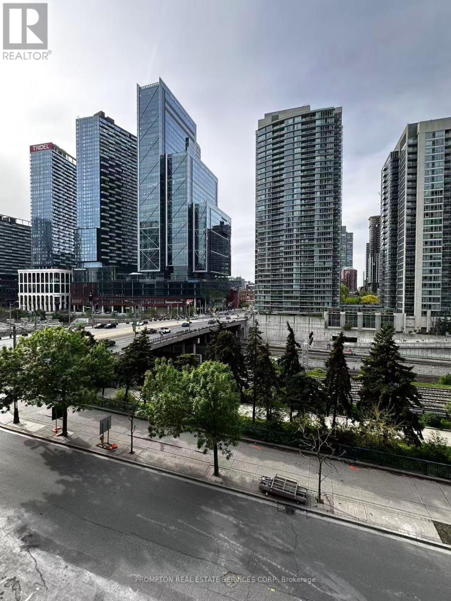 533 - 3 Concord Cityplace Way, Toronto, Ontario  M5V 0X4 - Photo 18 - C12178901