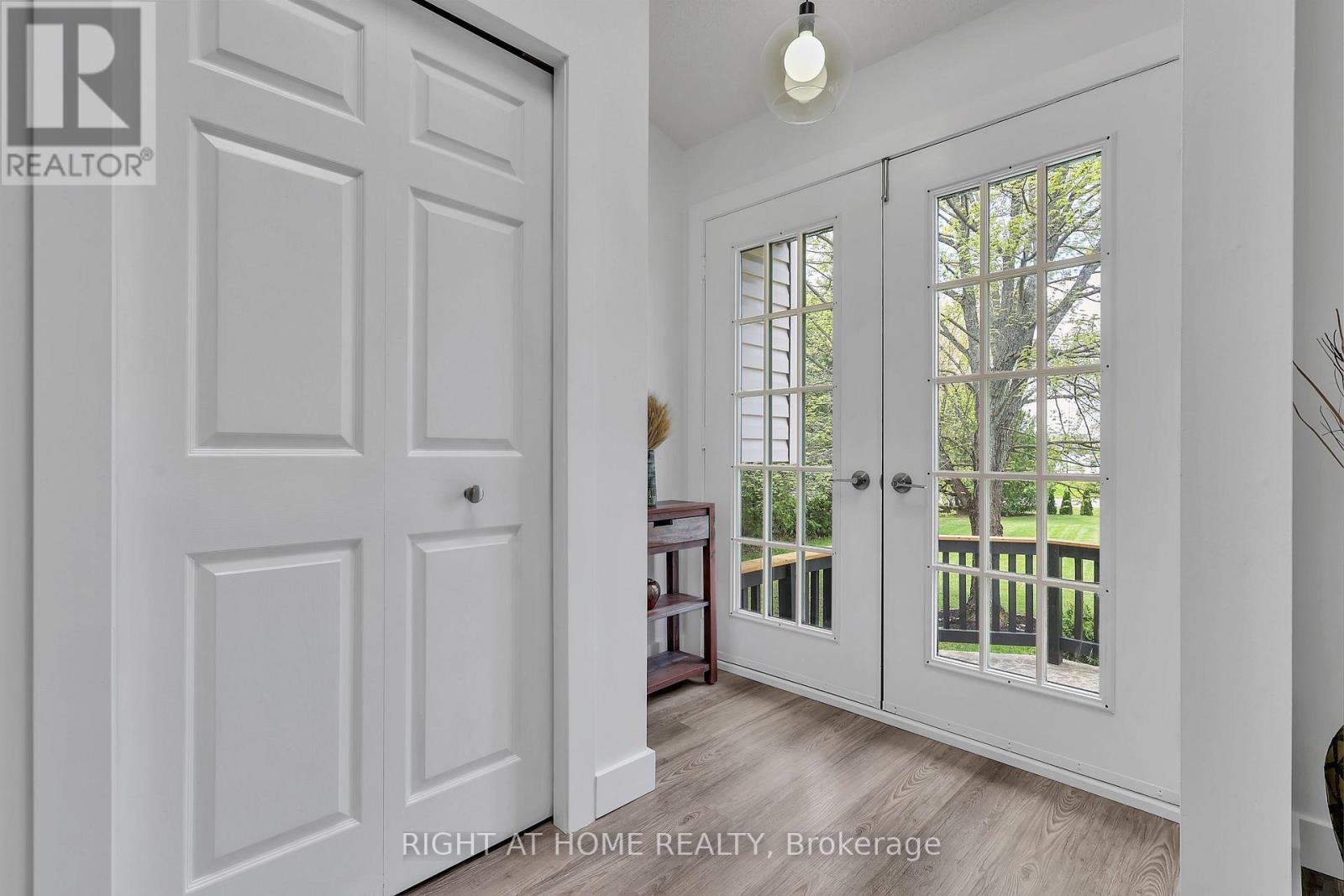 119 Sturgeon Glen Road, Kawartha Lakes, Ontario  K0M 1N0 - Photo 7 - X12100739