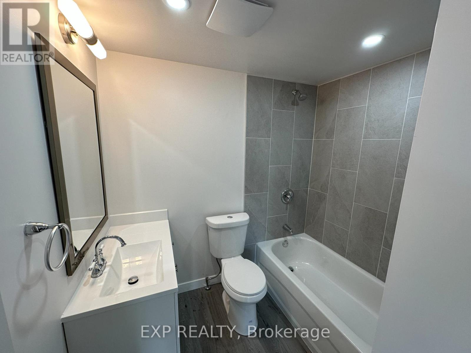 47 Grove Street E, Barrie (Wellington), Ontario  L4M 2N9 - Photo 11 - S11965245