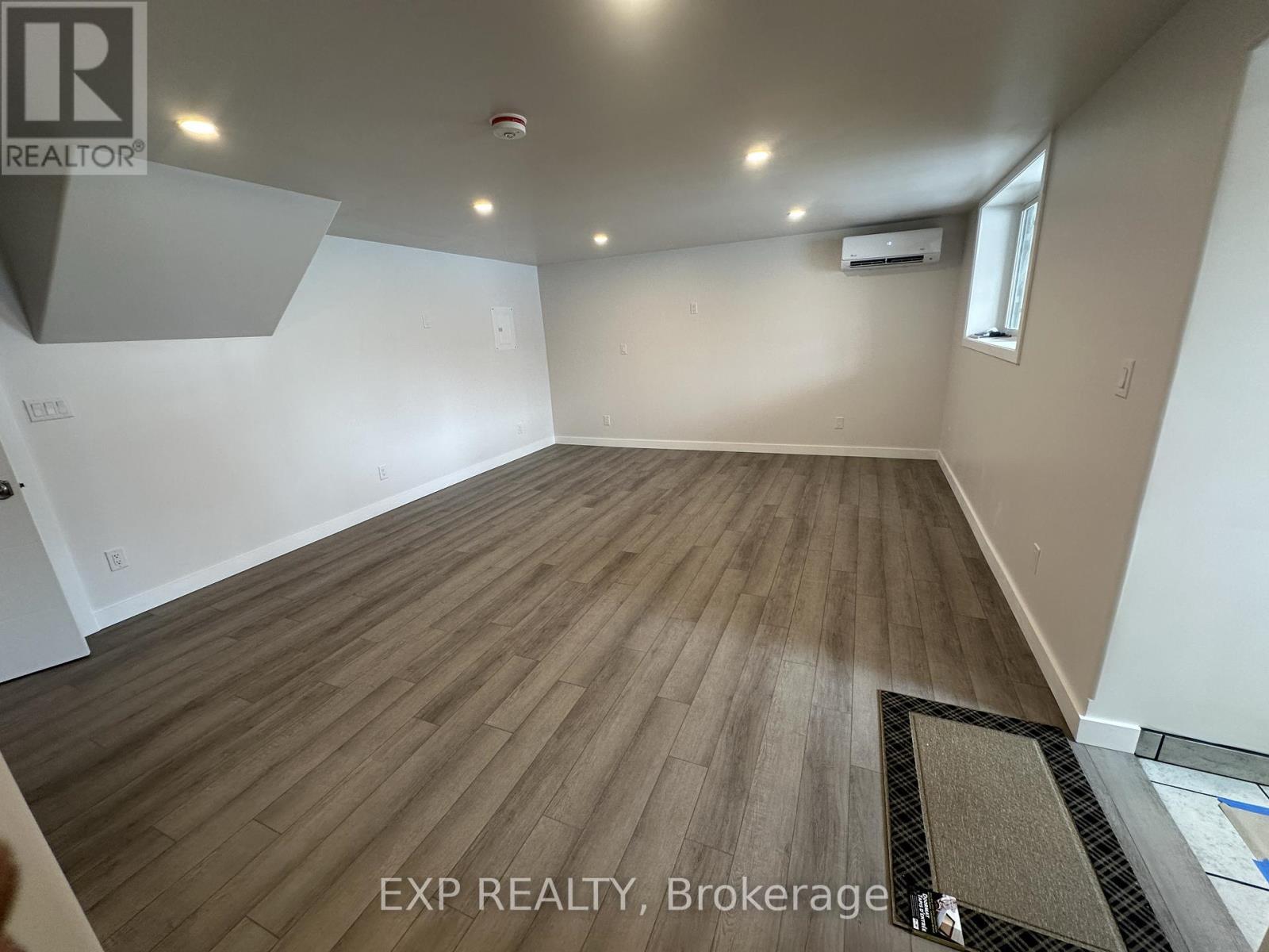 47 Grove Street E, Barrie (Wellington), Ontario  L4M 2N9 - Photo 13 - S11965245