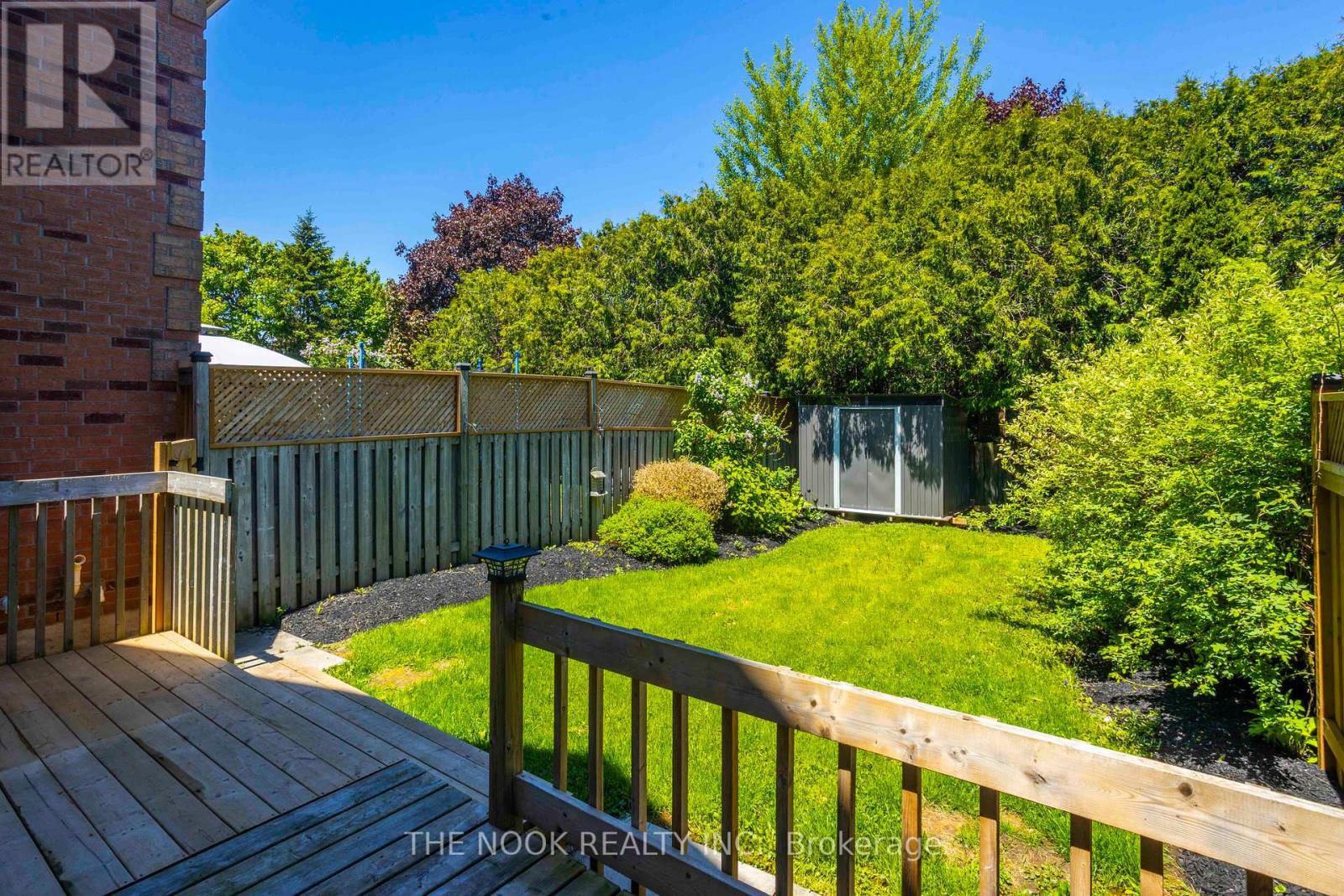 22 Threadgold Court, Whitby, Ontario  L1P 1L9 - Photo 46 - E12180621