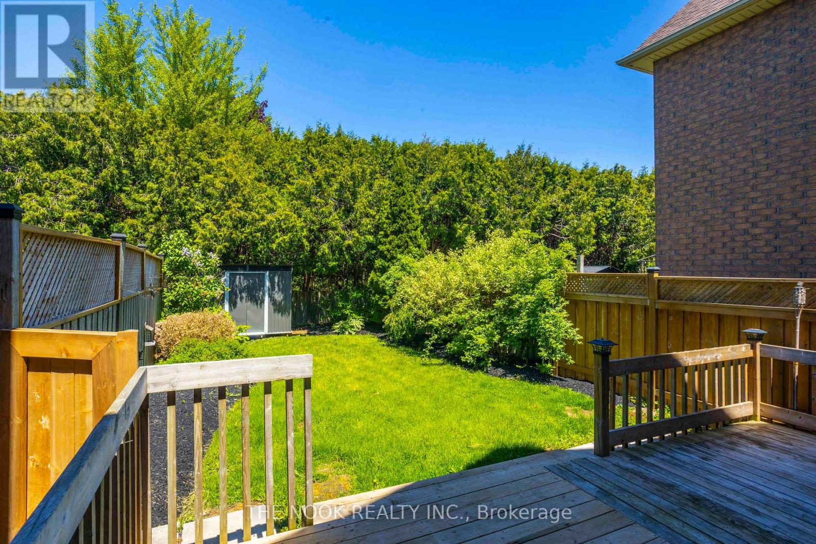 22 Threadgold Court, Whitby, Ontario  L1P 1L9 - Photo 47 - E12180621