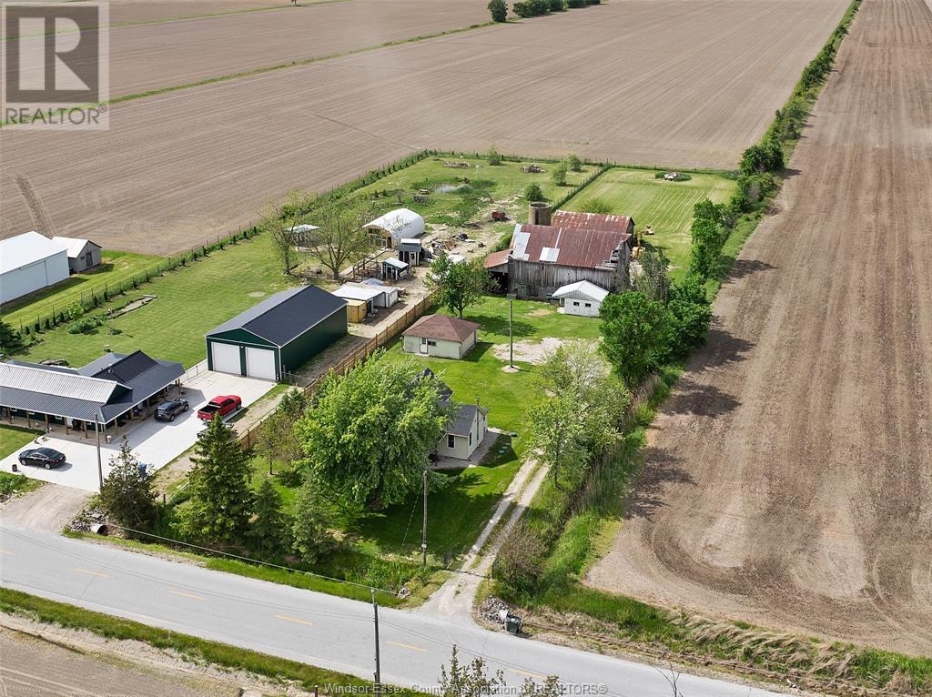 MLS# 25013444: 1672 SOUTH MALDEN ROAD, Essex, Canada