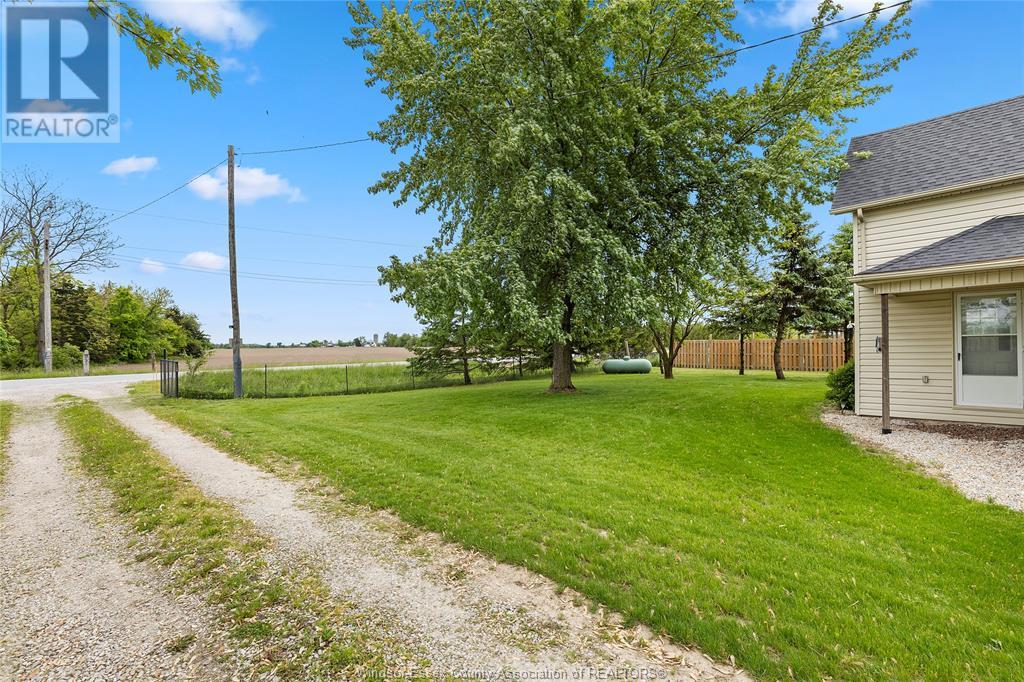 1672 South Malden Road, Essex, Ontario  N8M 2X5 - Photo 5 - 25013444