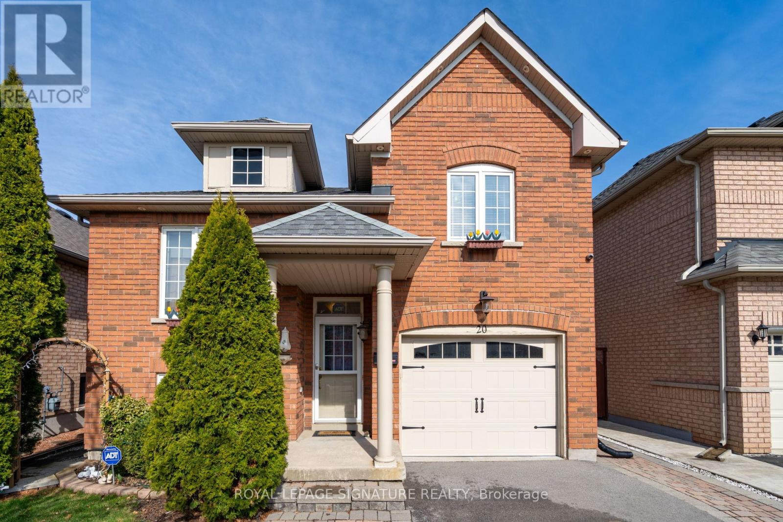 20 Thimbleberry Street, Brampton, Ontario  L7A 3L3 - Photo 2 - W12178939