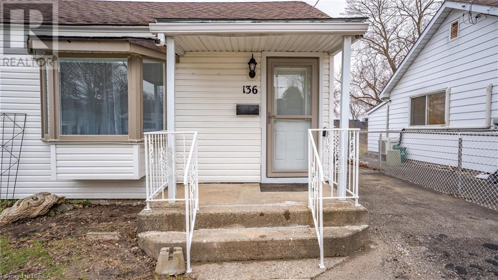 136 Burwell Street, Brantford, Ontario  N3T 4V3 - Photo 18 - 40716451