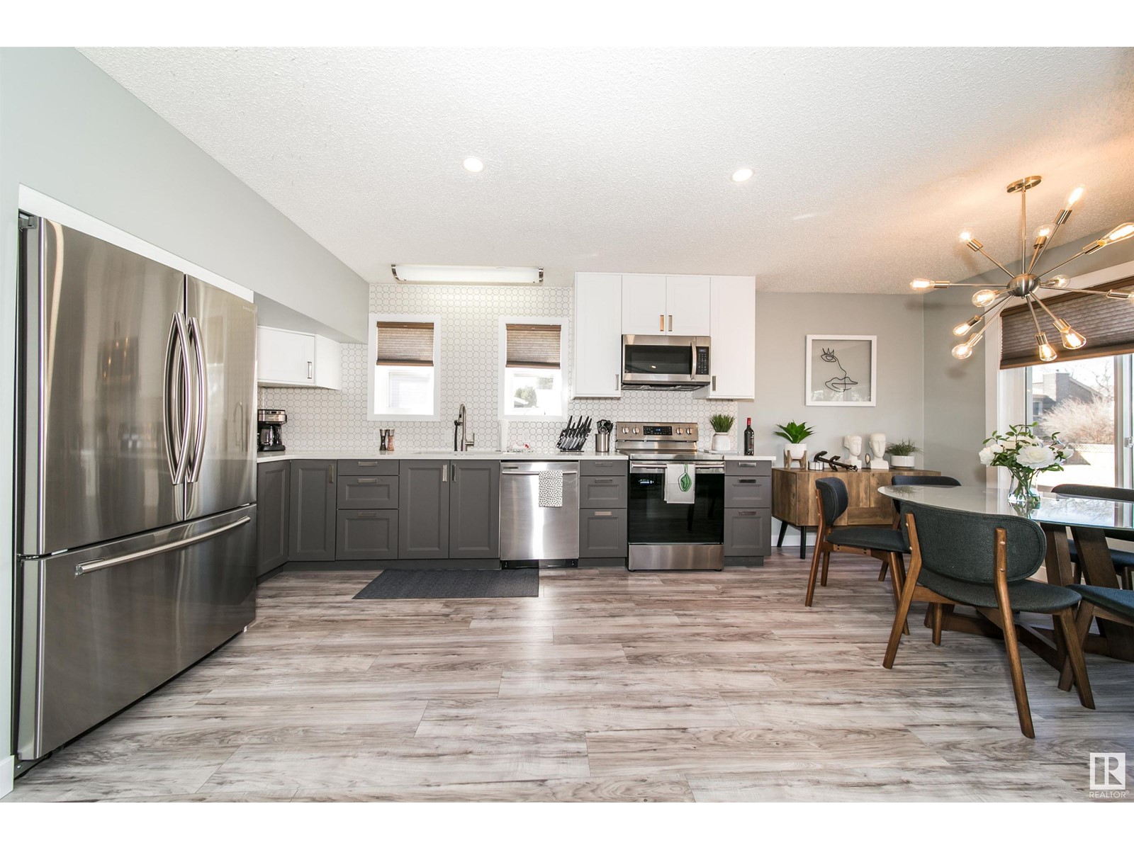 10503 25 Av Nw, Edmonton, Alberta  T6J 5E4 - Photo 13 - E4439058