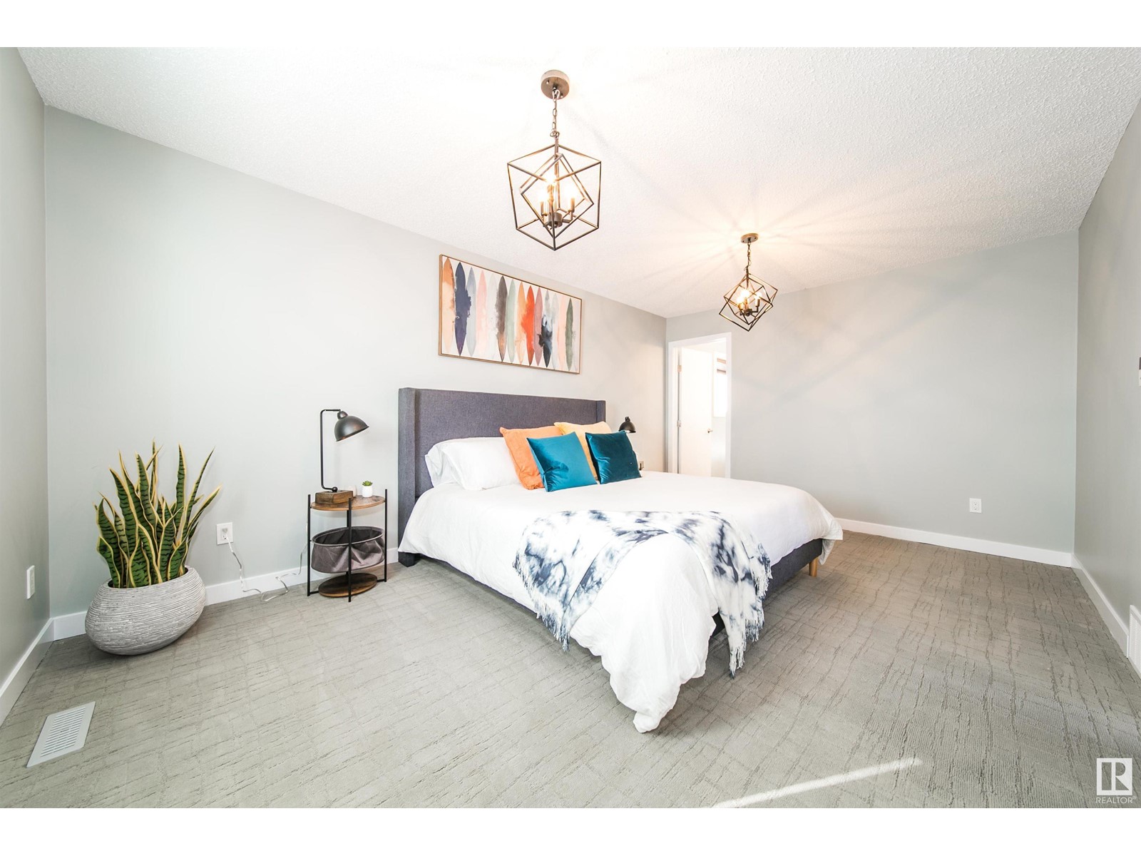 10503 25 Av Nw, Edmonton, Alberta  T6J 5E4 - Photo 34 - E4439058