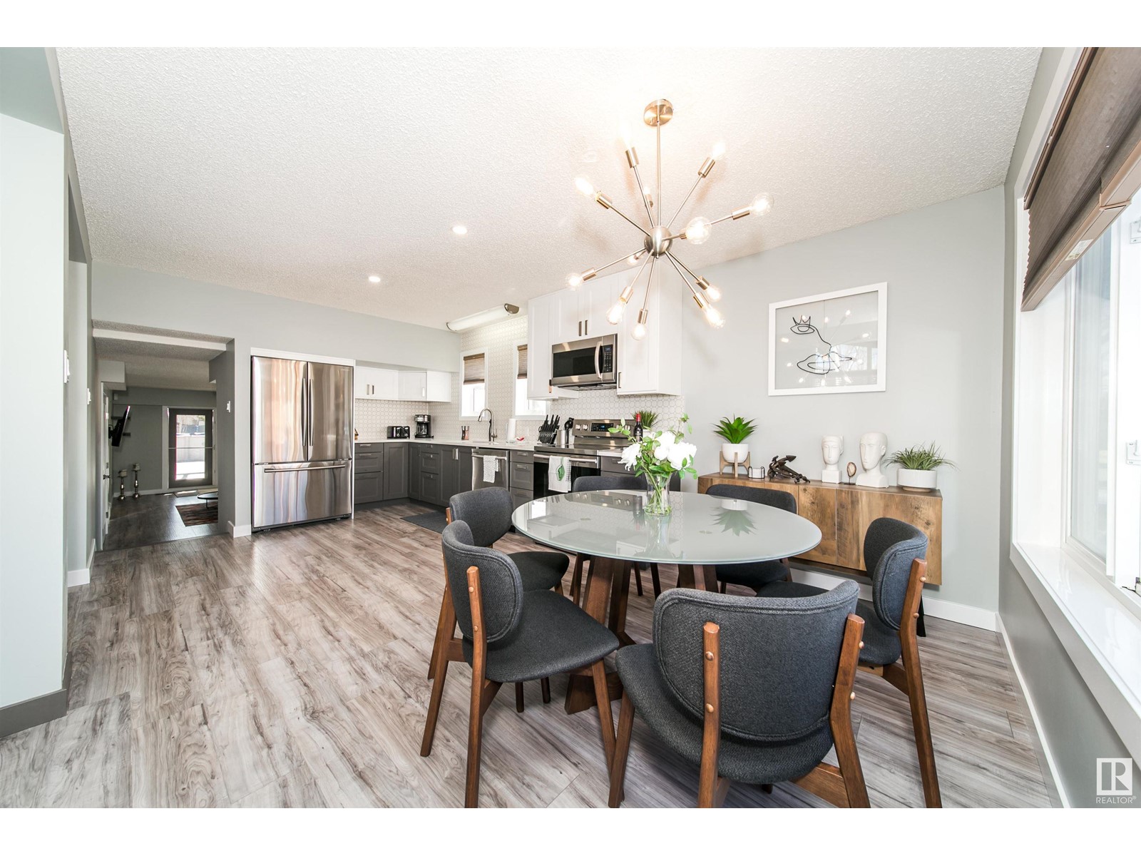10503 25 Av Nw, Edmonton, Alberta  T6J 5E4 - Photo 11 - E4439058