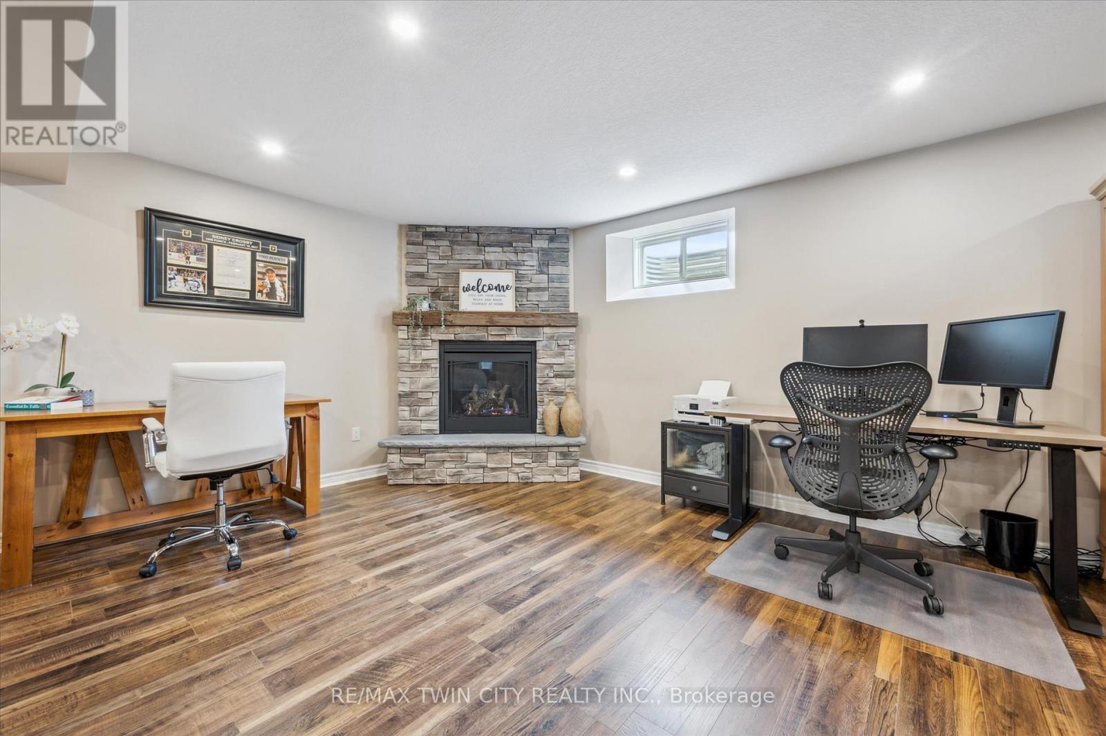 112 English Crescent, Blandford-Blenheim, Ontario  N0J 1S0 - Photo 28 - X12173984