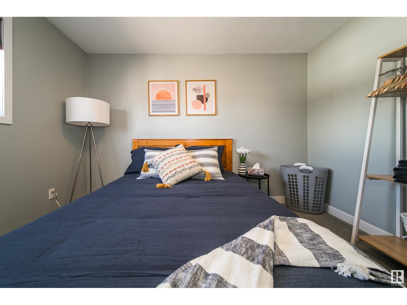 10503 25 Av Nw, Edmonton, Alberta  T6J 5E4 - Photo 32 - E4439058