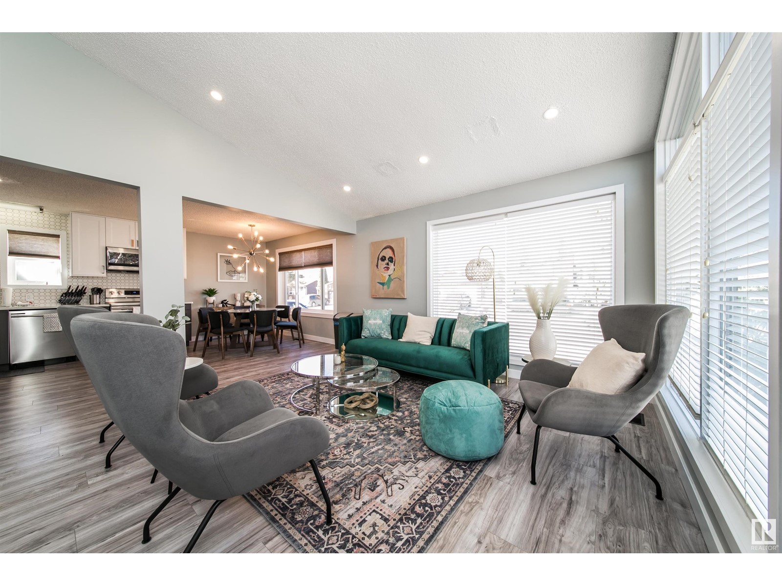 10503 25 Av Nw, Edmonton, Alberta  T6J 5E4 - Photo 8 - E4439058