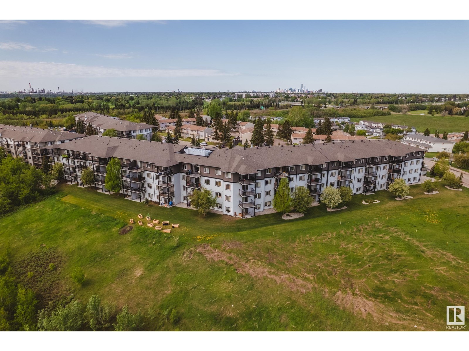 #266 1196 Hyndman Rd Nw, Edmonton, Alberta  T5A 0P8 - Photo 6 - E4439059