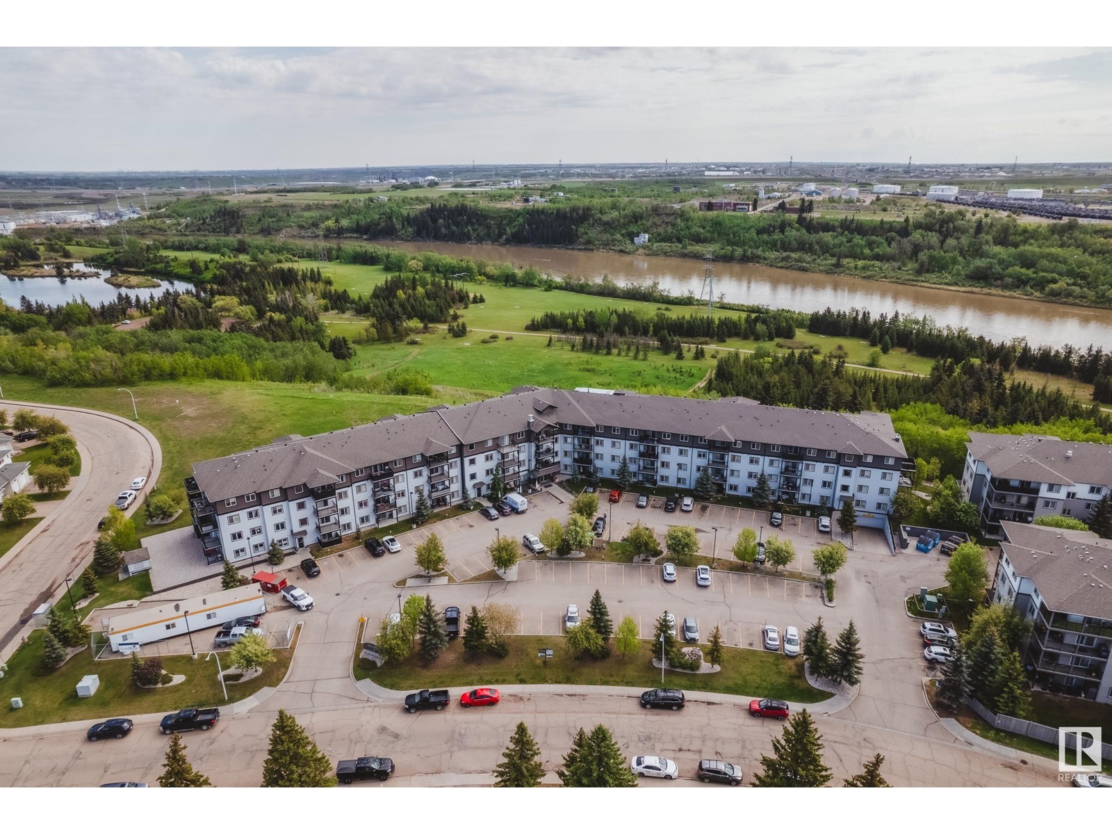 #266 1196 Hyndman Rd Nw, Edmonton, Alberta  T5A 0P8 - Photo 2 - E4439059