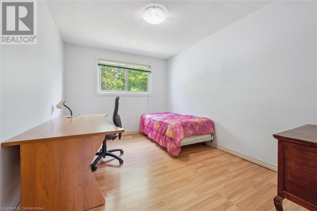 603 Mount Anne Drive, Waterloo, Ontario  N2L 4W6 - Photo 20 - 40734289