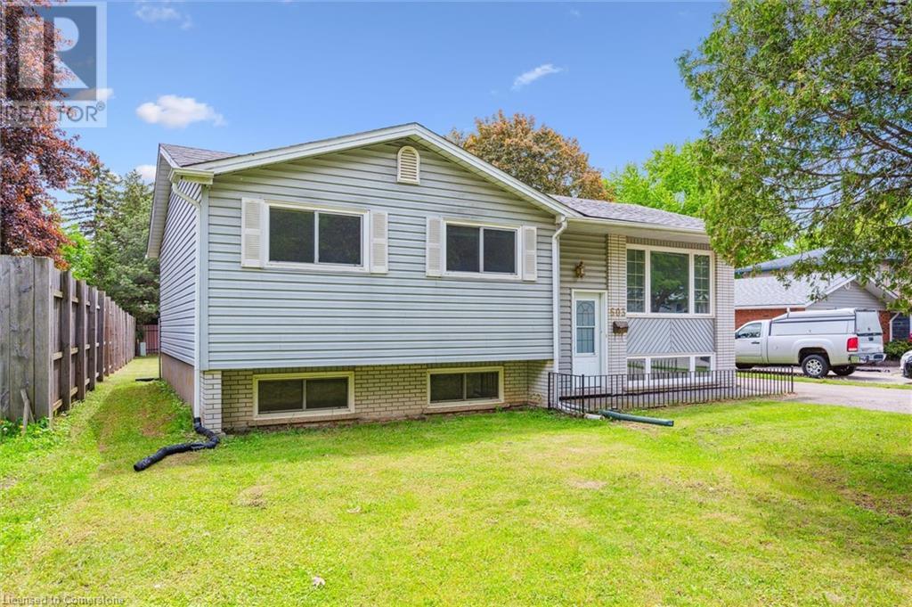 603 Mount Anne Drive, Waterloo, Ontario  N2L 4W6 - Photo 4 - 40734289
