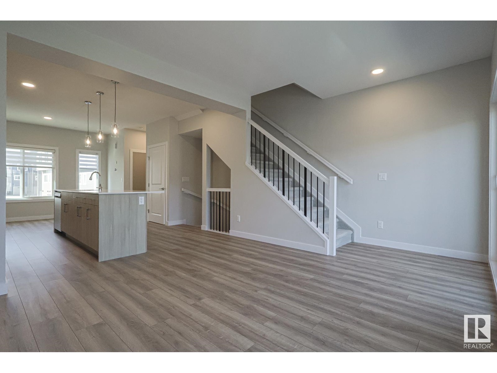 5087 Chappelle Rd Sw, Edmonton, Alberta  T6W 5A7 - Photo 5 - E4439057
