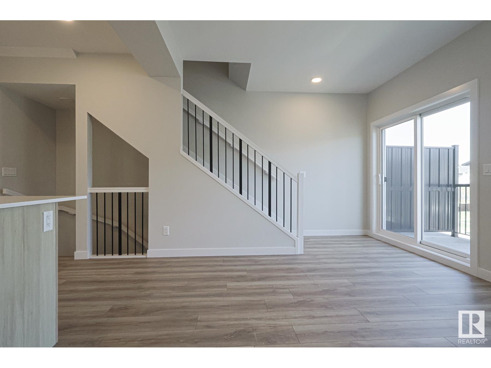 5087 Chappelle Rd Sw, Edmonton, Alberta  T6W 5A7 - Photo 6 - E4439057