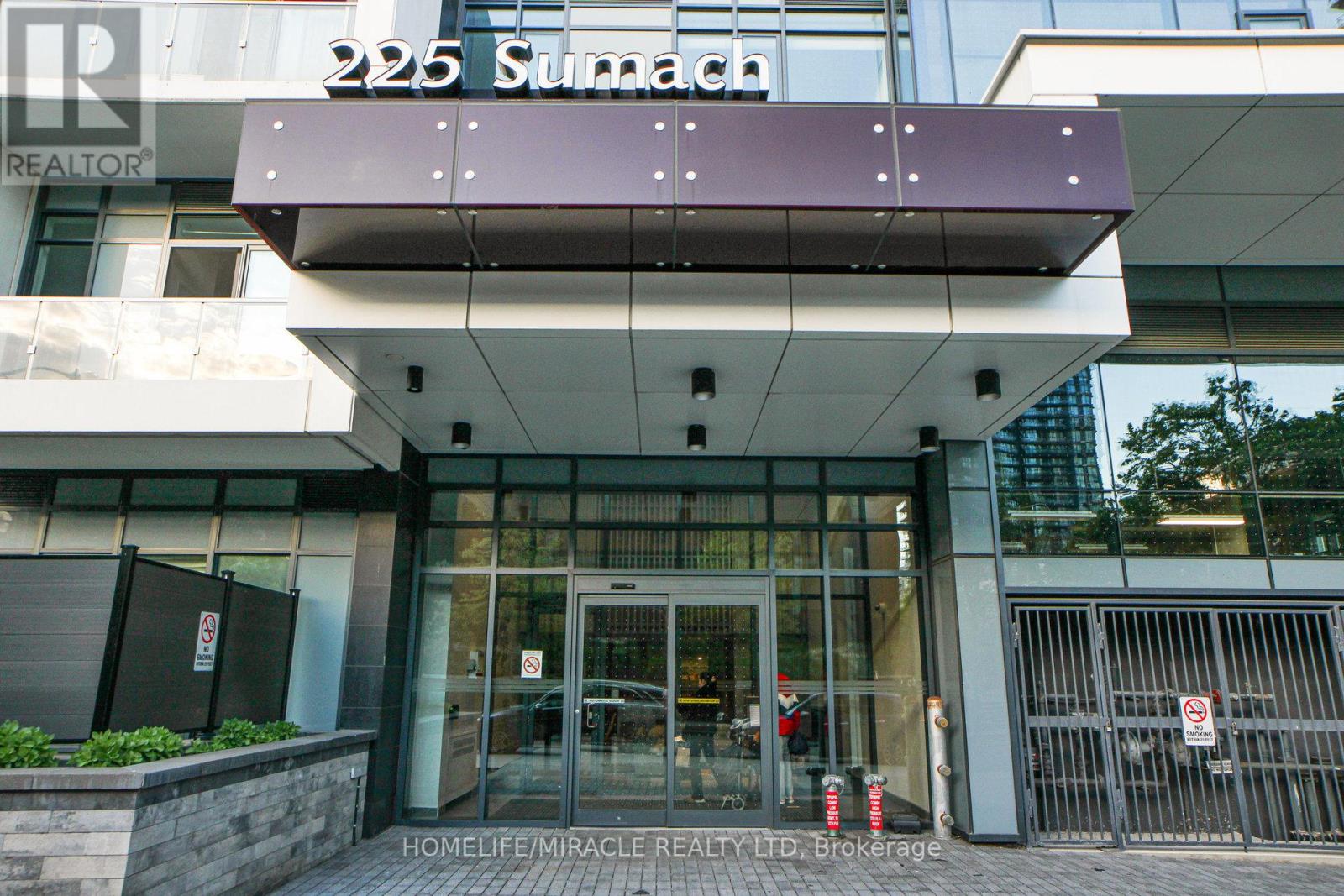 808 - 225 Sumach Street, Toronto, Ontario  M5A 0P8 - Photo 2 - C12176058