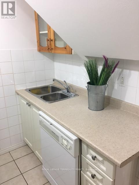 Bsmt 1 - 42 Keewatin Avenue, Toronto, Ontario  M4P 1Z8 - Photo 8 - C12180746