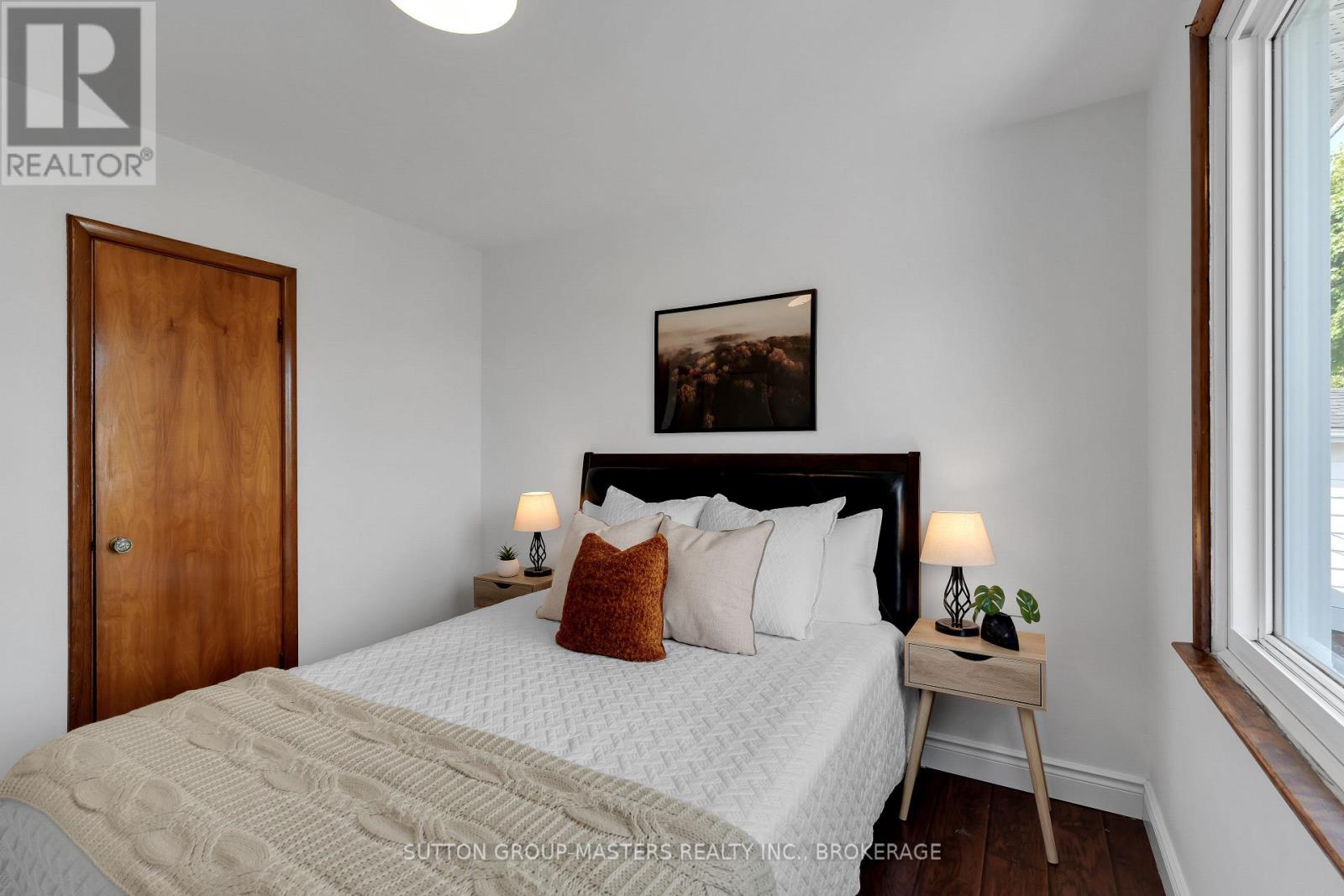 47 Oak Street, Kingston (East Of Sir John A. Blvd), Ontario  K7K 2N1 - Photo 18 - X12180816