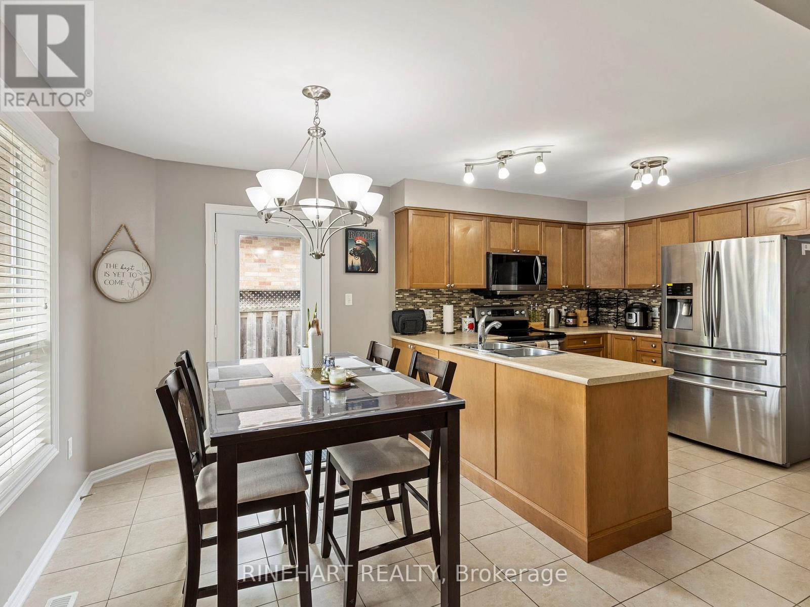 525 Maplewood Lane, London North, Ontario  N6H 0A7 - Photo 10 - X12180800