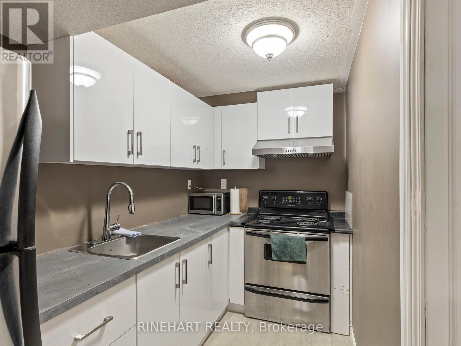 525 Maplewood Lane, London North, Ontario  N6H 0A7 - Photo 26 - X12180800