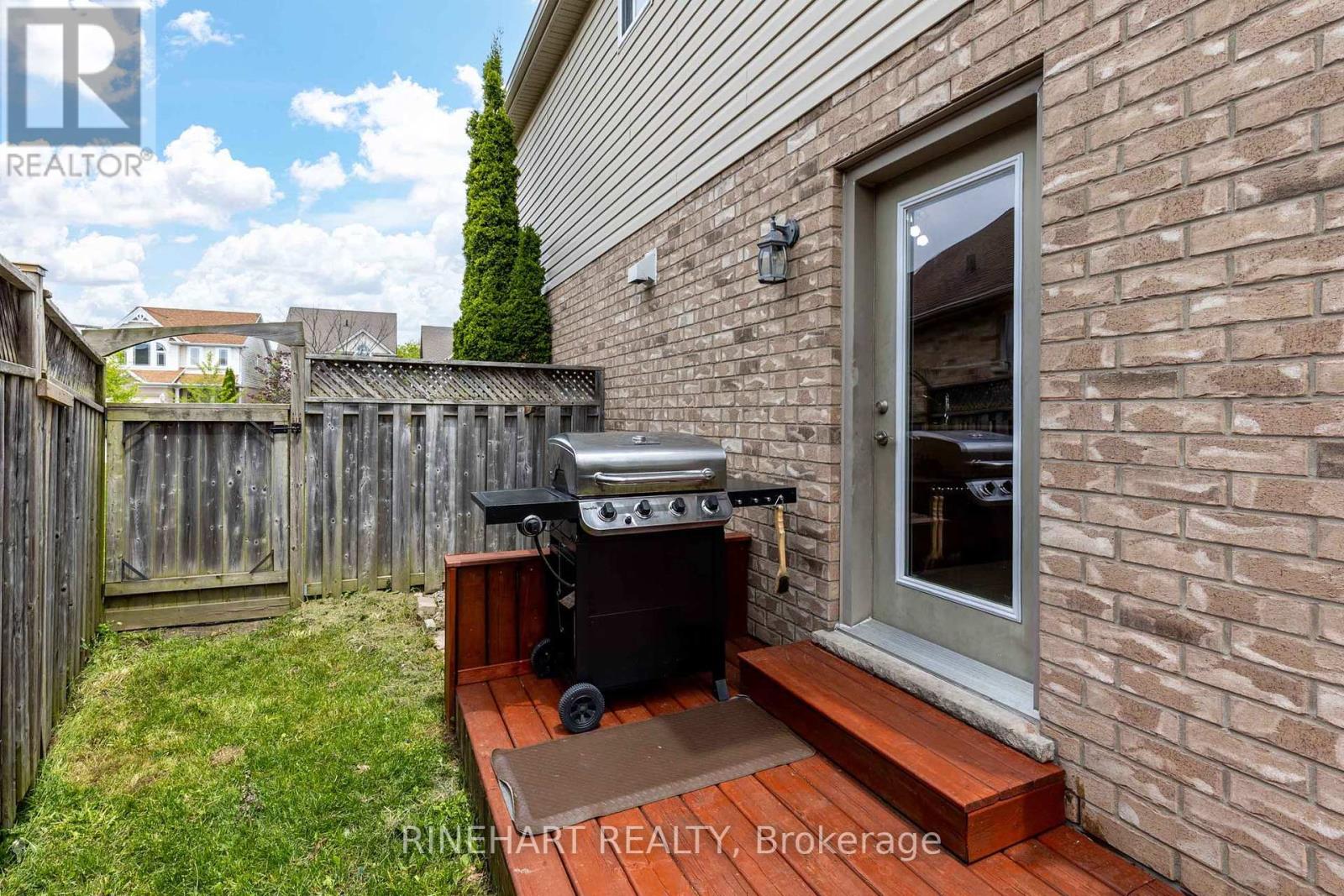 525 Maplewood Lane, London North, Ontario  N6H 0A7 - Photo 36 - X12180800