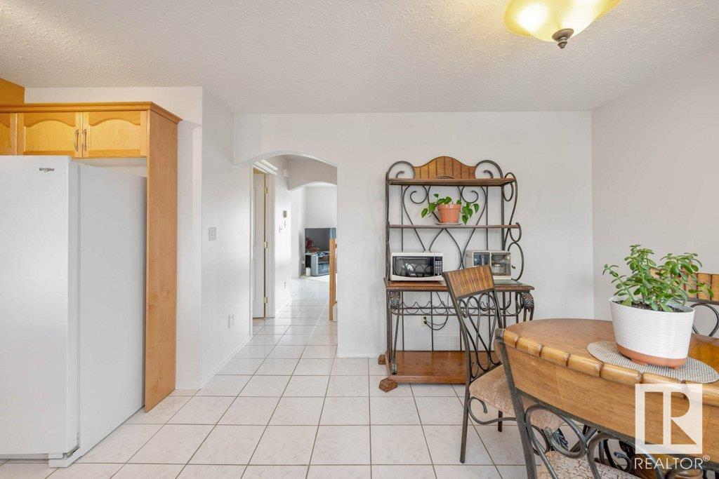 12818 72 St Nw, Edmonton, Alberta  T5C 0P5 - Photo 12 - E4439062