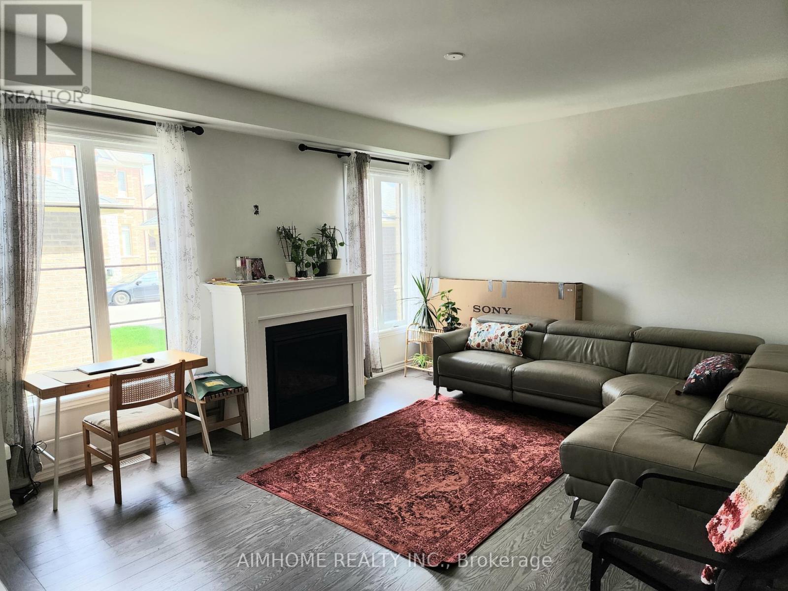 20 Clutterbuck Lane, Ajax, Ontario  L1T 4R2 - Photo 6 - E12180573
