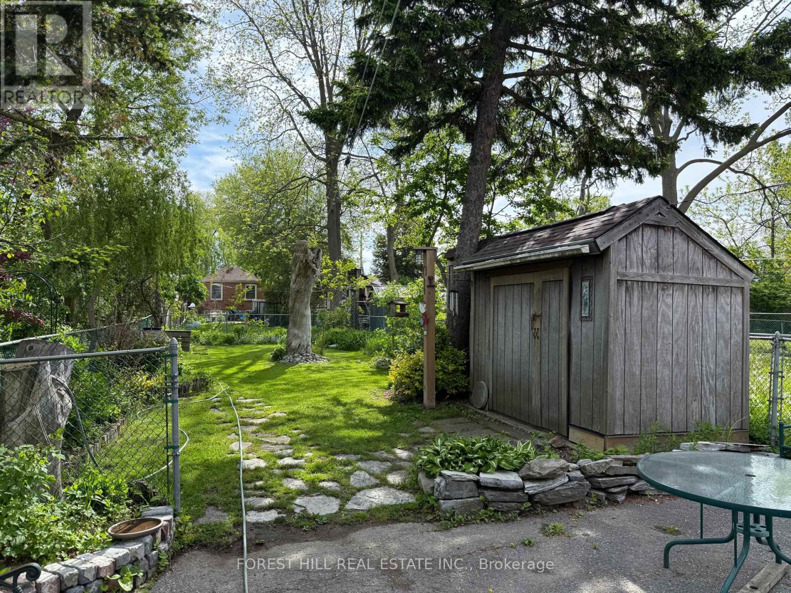 89 Haslam Street, Toronto (Birchcliffe-Cliffside), Ontario  M1N 3N8 - Photo 8 - E12180731