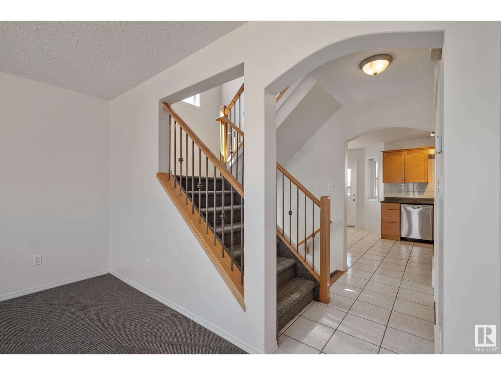 12816 72 St Nw, Edmonton, Alberta  T5C 0P5 - Photo 11 - E4439063