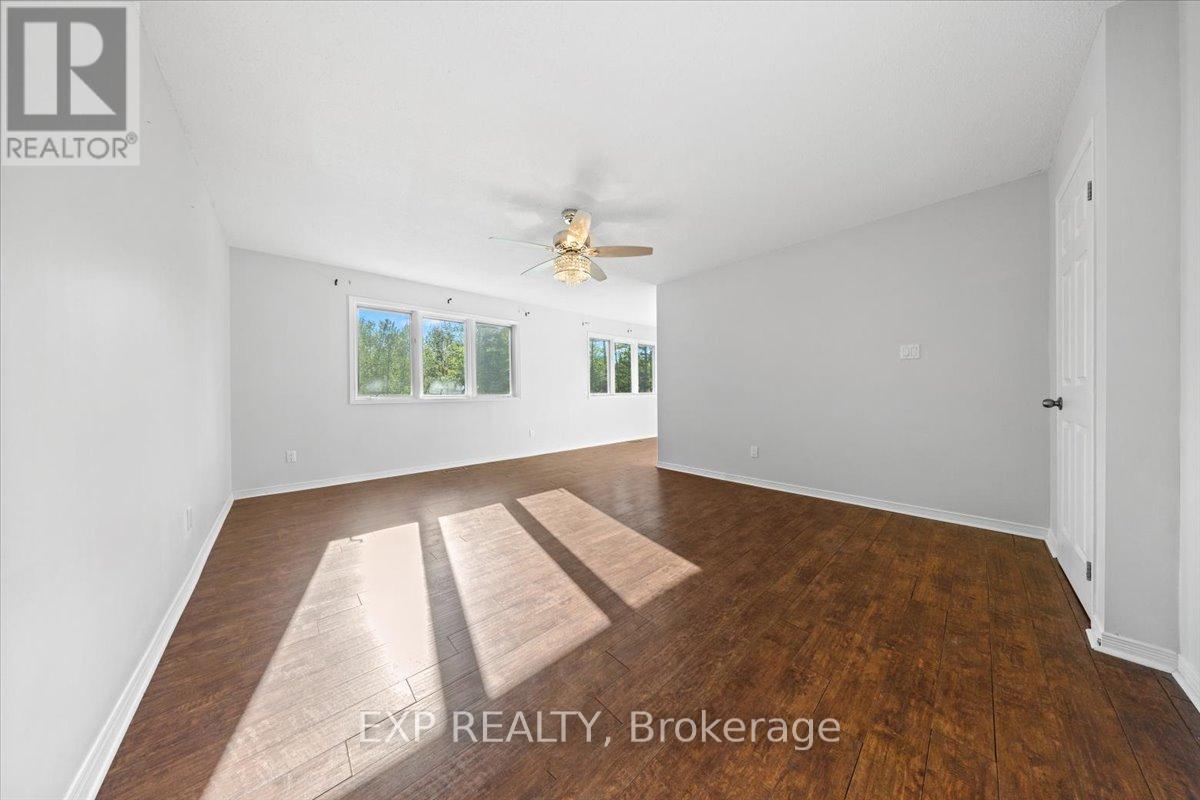 129 Lady Slipper Way, Ottawa, Ontario  K0A 1L0 - Photo 23 - X12180766