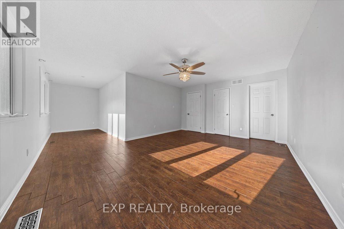 129 Lady Slipper Way, Ottawa, Ontario  K0A 1L0 - Photo 24 - X12180766