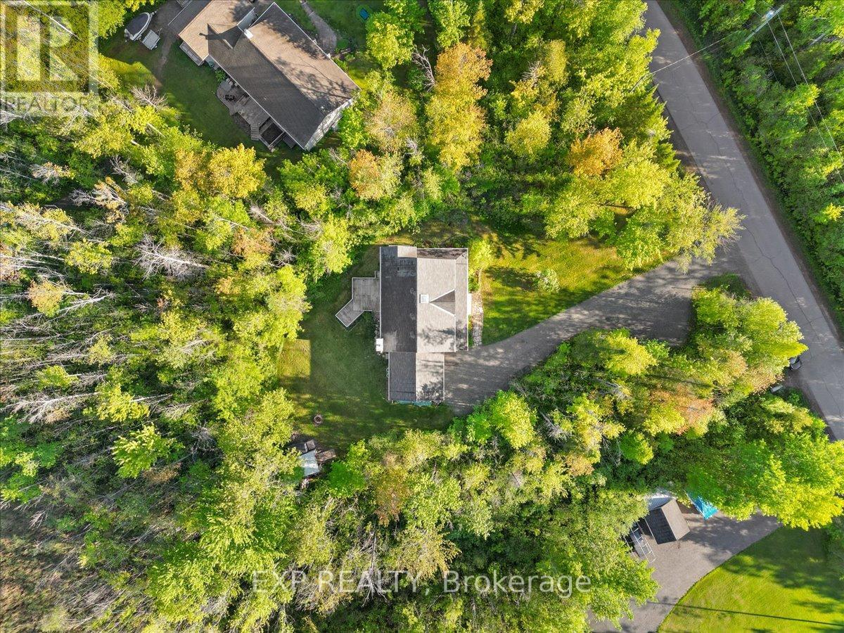 129 Lady Slipper Way, Ottawa, Ontario  K0A 1L0 - Photo 38 - X12180766