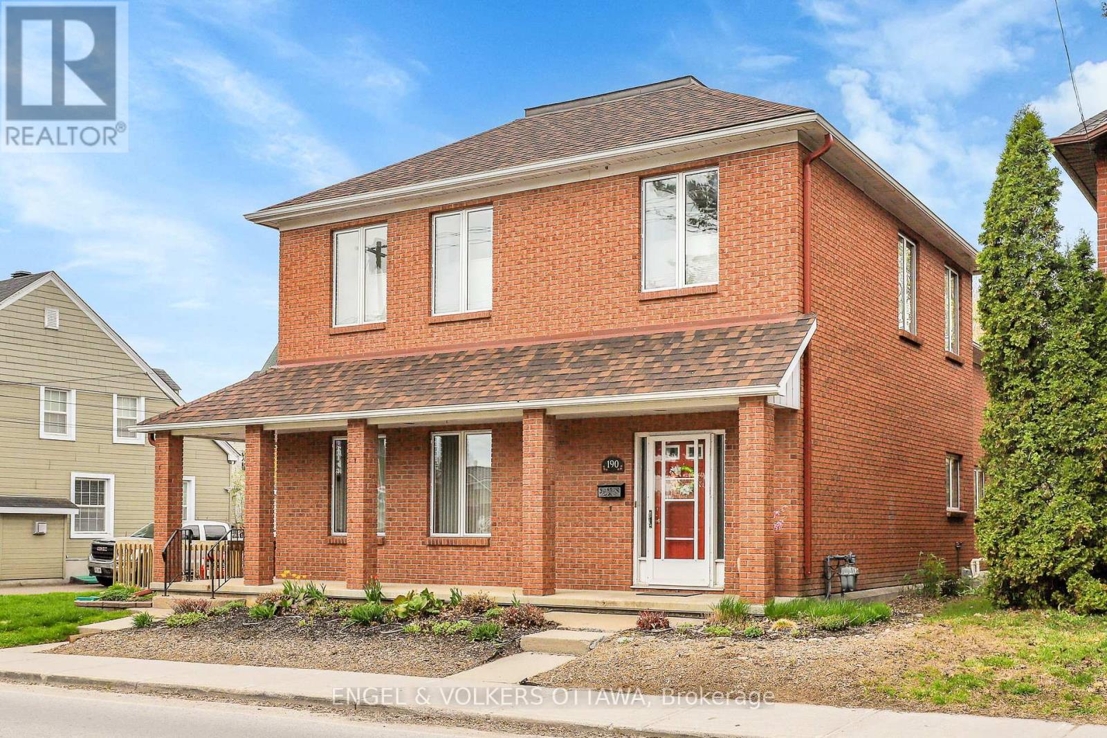 190 John Street N, Arnprior, Ontario  K7S 2N9 - Photo 1 - X12180770