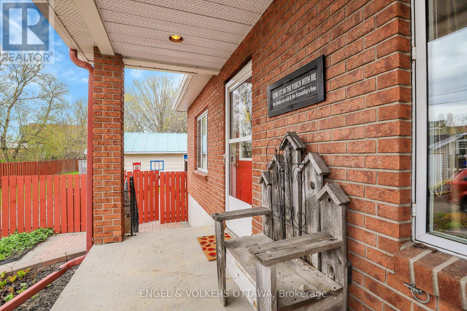 190 John Street N, Arnprior, Ontario  K7S 2N9 - Photo 4 - X12180770