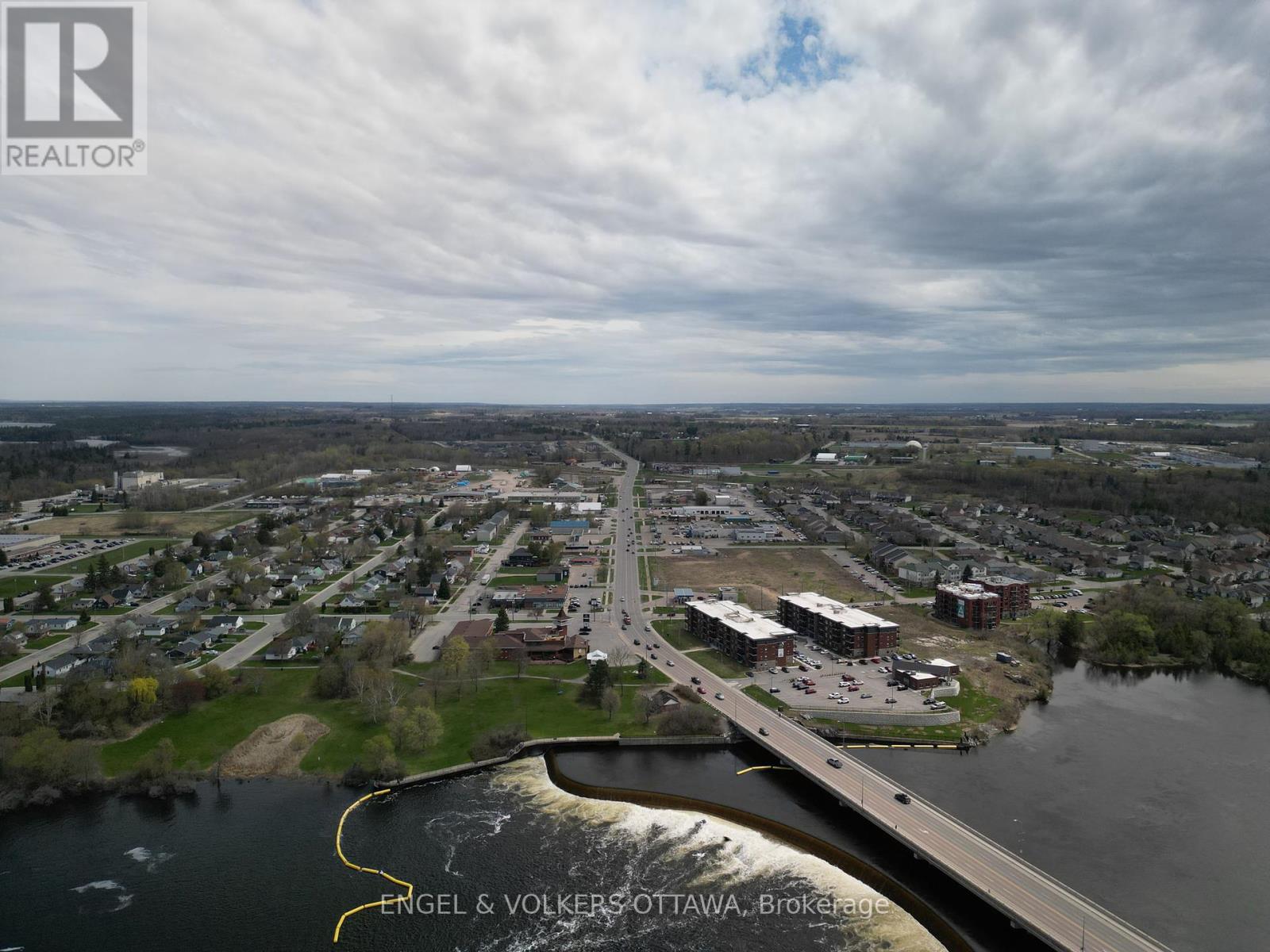 190 John Street N, Arnprior, Ontario  K7S 2N9 - Photo 46 - X12180770