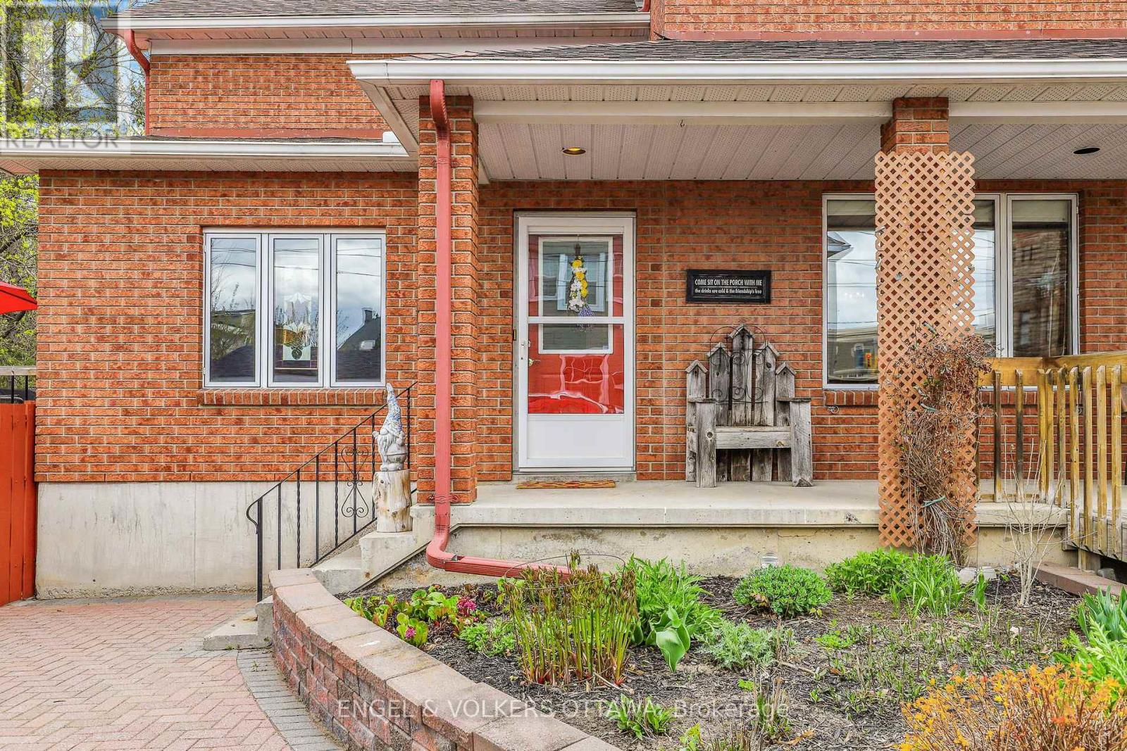 190 John Street N, Arnprior, Ontario  K7S 2N9 - Photo 5 - X12180770