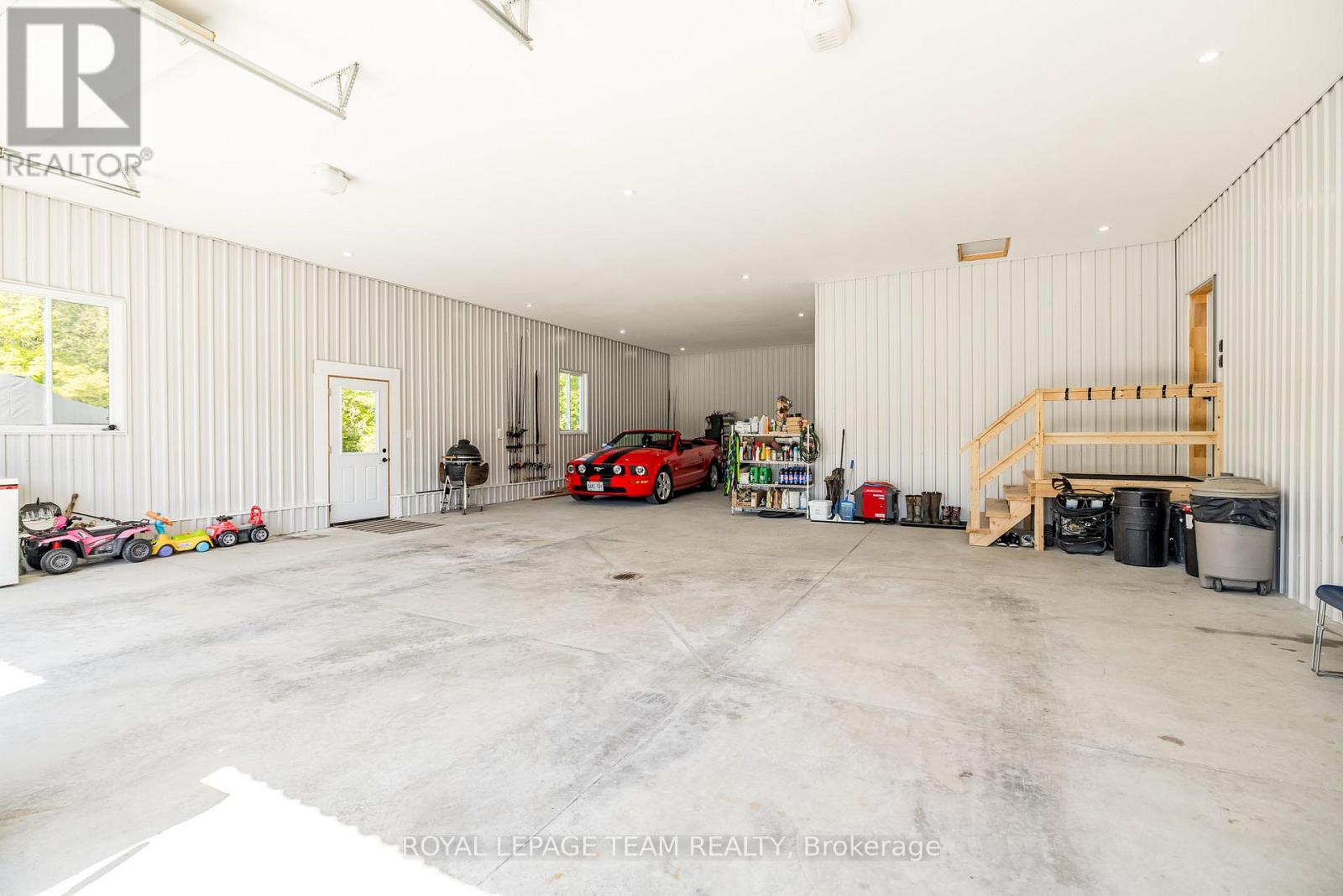 830 Kitley Line 3 Road, Elizabethtown-Kitley, Ontario  K0G 1G0 - Photo 10 - X12180844