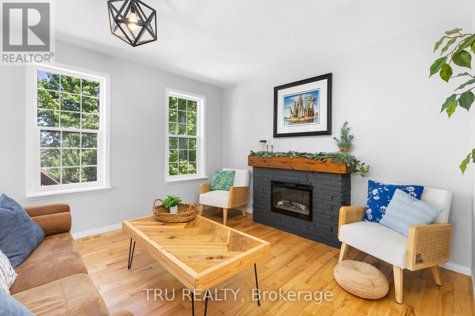 1151 County Rd 2 Road, Alfred And Plantagenet, Ontario  K0B 1C0 - Photo 12 - X12180856