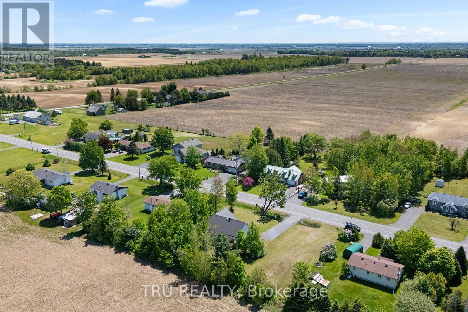 1151 County Rd 2 Road, Alfred And Plantagenet, Ontario  K0B 1C0 - Photo 40 - X12180856