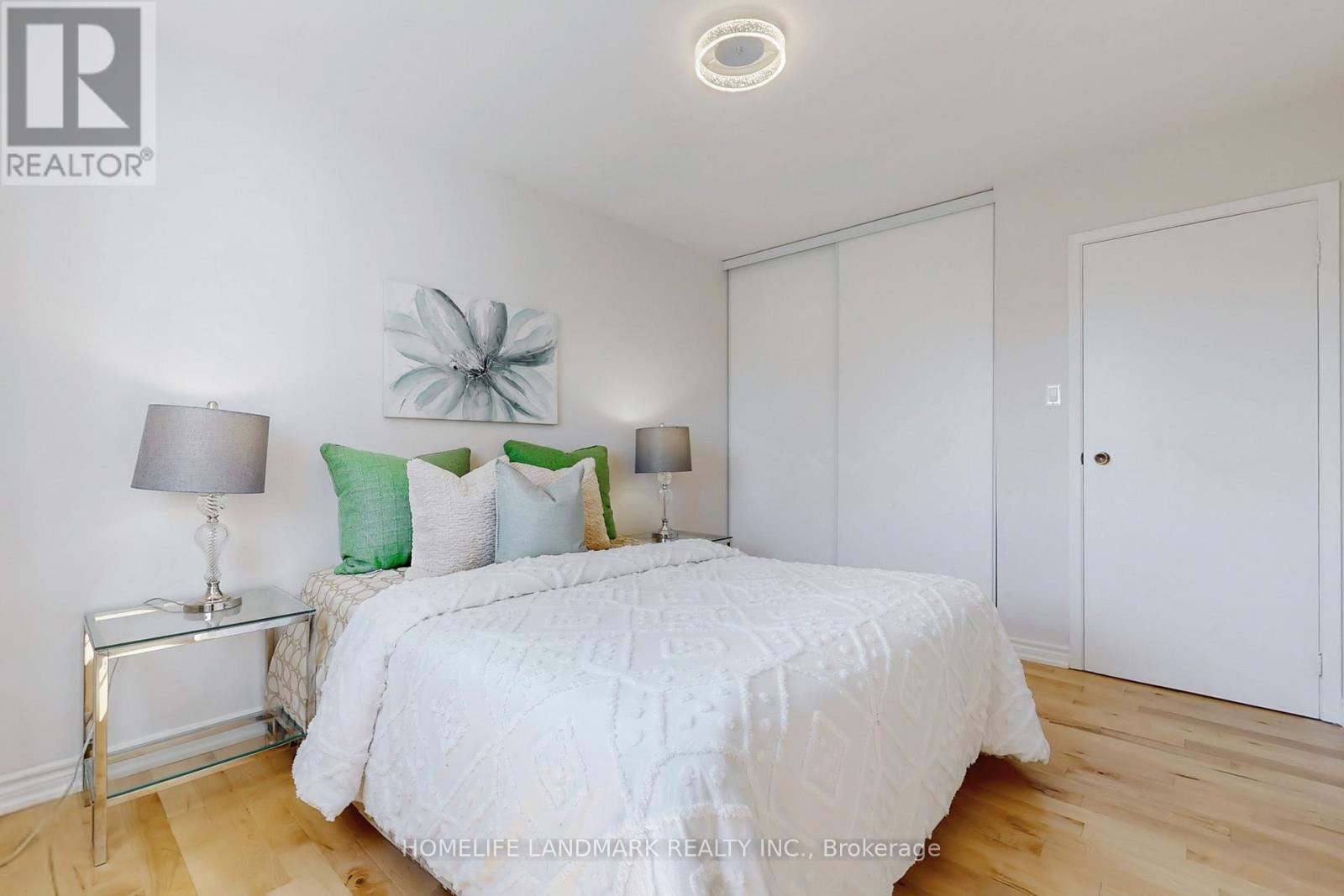 37 Lansbury Court, Vaughan (Crestwood-Springfarm-Yorkhill), Ontario  L4J 5K1 - Photo 26 - N12180694