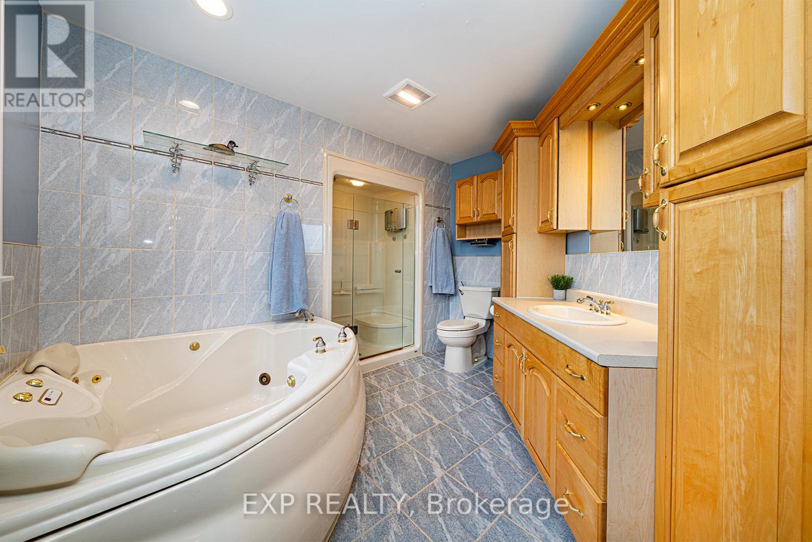 24518 Mccowan Road, Georgina, Ontario  L0E 1R0 - Photo 25 - N12180697