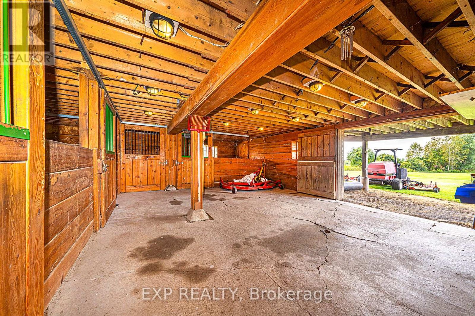 24518 Mccowan Road, Georgina, Ontario  L0E 1R0 - Photo 37 - N12180697